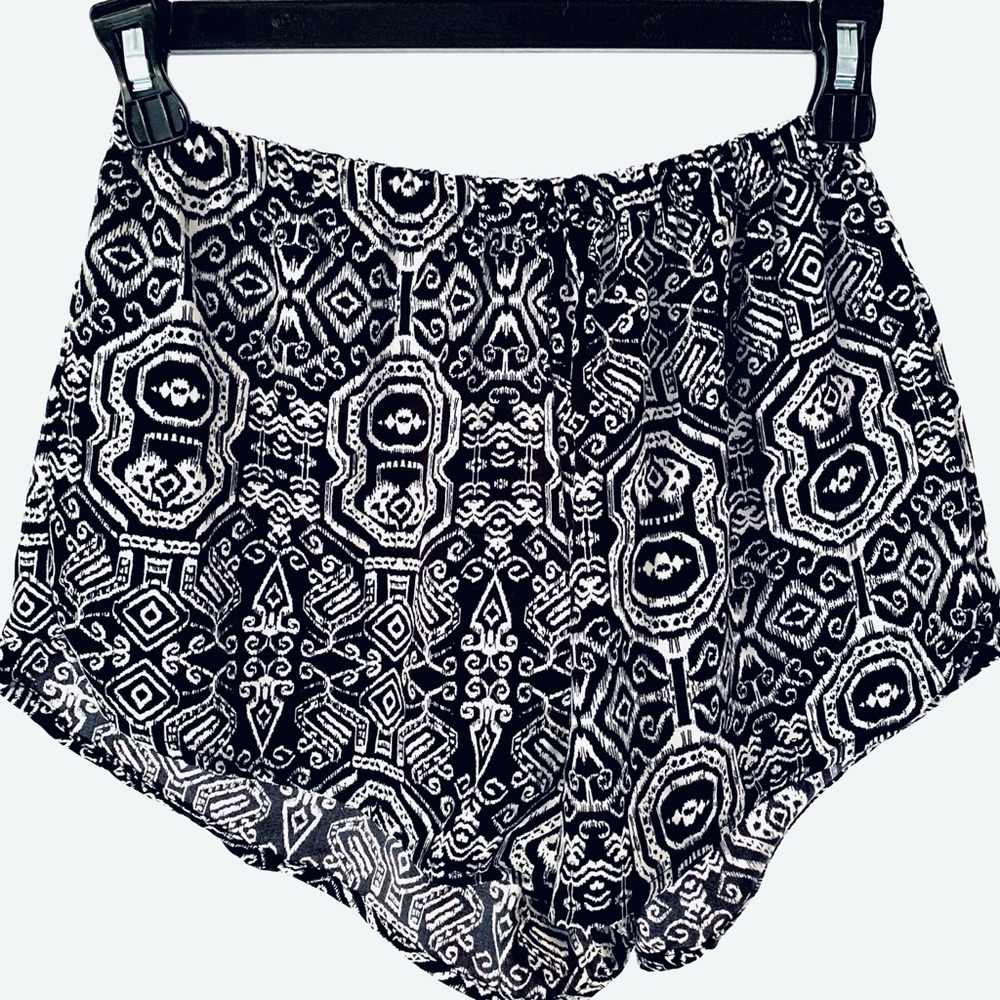 Women’s casual shorts
